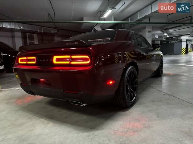 Додж Челенджер 2023 в Киеве на Automoto.ua Коричневый Додж Челенджер, объемом двигателя 5.65 л и пробегом 1 тыс. км за 56000 $, фото 7 на Automoto.ua