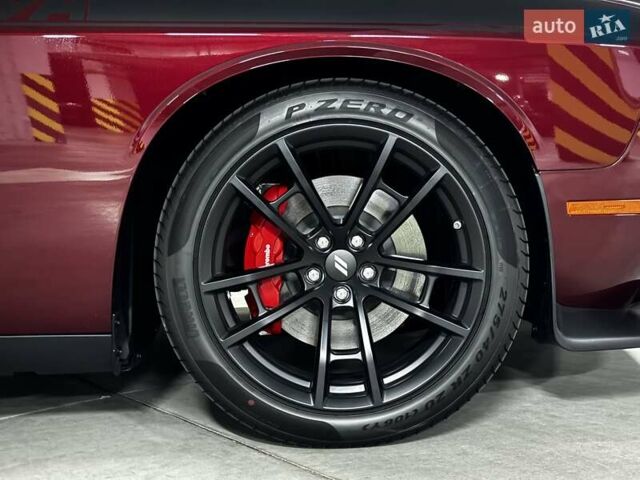 Додж Челенджер 2023 в Киеве на Automoto.ua Коричневый Додж Челенджер, объемом двигателя 5.65 л и пробегом 1 тыс. км за 56000 $, фото 14 на Automoto.ua