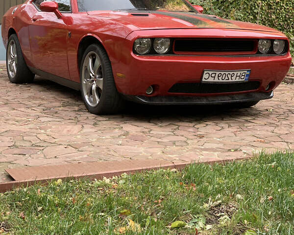 Червоний Додж Challenger, об'ємом двигуна 3.6 л та пробігом 250 тис. км за 14000 $, фото 5 на Automoto.ua