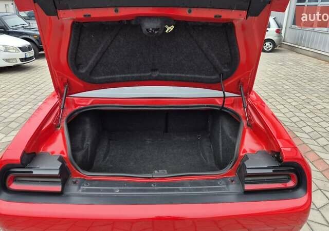 Червоний Додж Challenger, об'ємом двигуна 3.6 л та пробігом 124 тис. км за 15700 $, фото 16 на Automoto.ua
