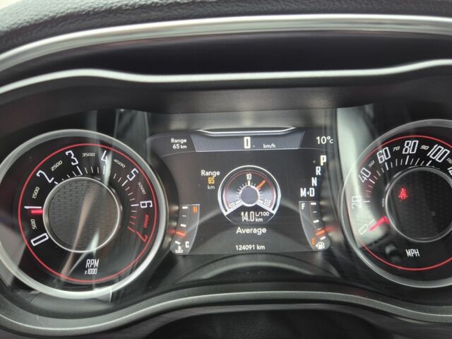 Червоний Додж Challenger, об'ємом двигуна 3.6 л та пробігом 124 тис. км за 15700 $, фото 7 на Automoto.ua