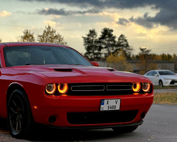 Красный Додж Челенджер, объемом двигателя 3.6 л и пробегом 159 тыс. км за 17200 $, фото 23 на Automoto.ua