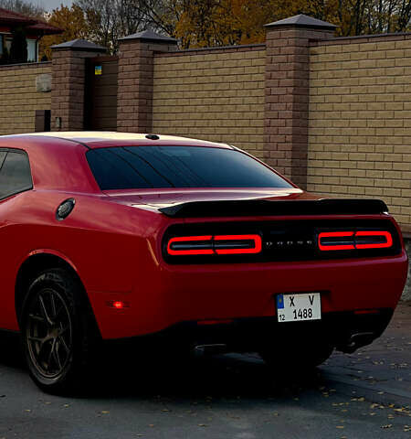 Красный Додж Челенджер, объемом двигателя 3.6 л и пробегом 159 тыс. км за 17200 $, фото 48 на Automoto.ua