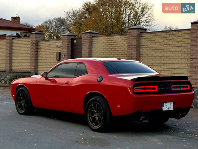 Красный Додж Челенджер, объемом двигателя 3.6 л и пробегом 159 тыс. км за 17200 $, фото 46 на Automoto.ua