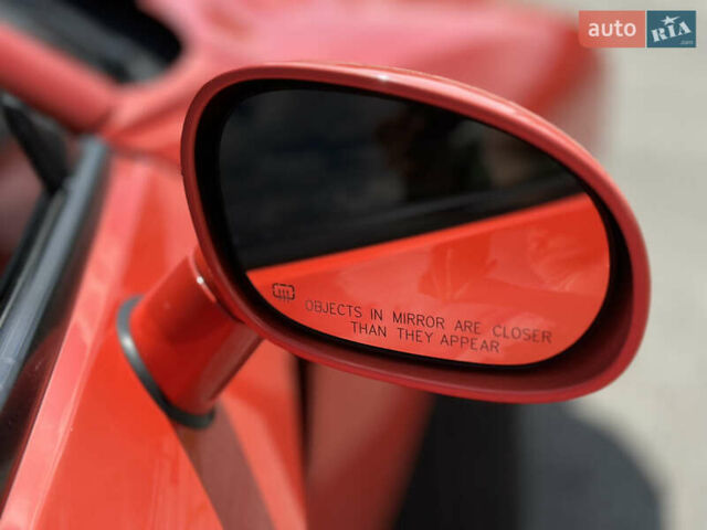 Красный Додж Челенджер, объемом двигателя 3.6 л и пробегом 168 тыс. км за 17099 $, фото 10 на Automoto.ua