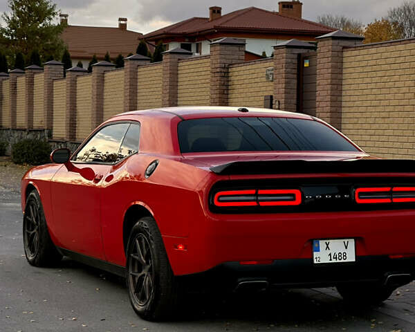 Красный Додж Челенджер, объемом двигателя 3.6 л и пробегом 159 тыс. км за 17200 $, фото 49 на Automoto.ua