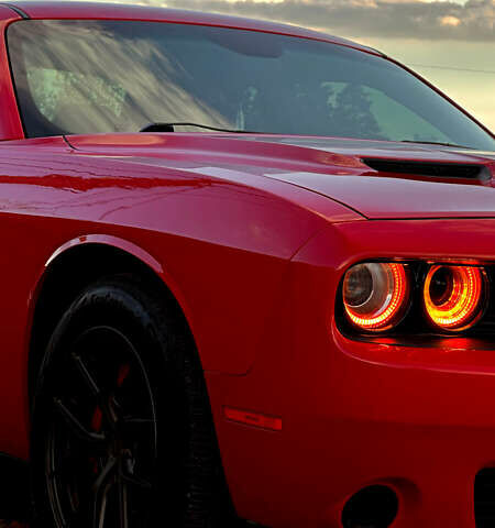 Красный Додж Челенджер, объемом двигателя 3.6 л и пробегом 159 тыс. км за 17200 $, фото 54 на Automoto.ua