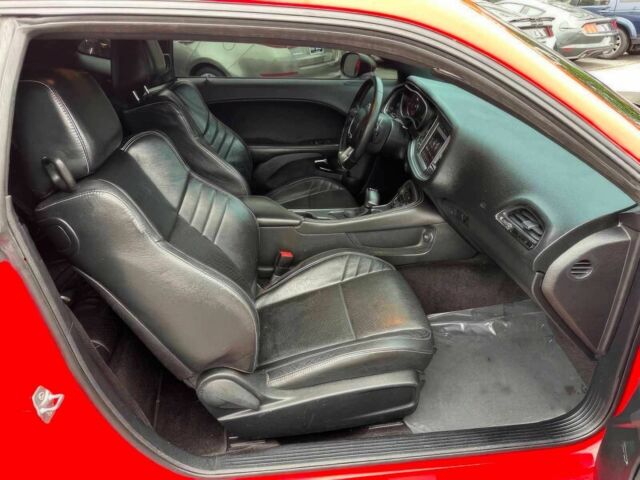 Додж Челенджер 2017 в Киеве на Automoto.ua Красный Додж Челенджер, объемом двигателя 6.2 л и пробегом 61 тыс. км за 9500 $, фото 9 на Automoto.ua