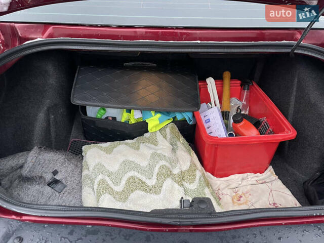 Красный Додж Челенджер, объемом двигателя 3.6 л и пробегом 124 тыс. км за 20500 $, фото 8 на Automoto.ua