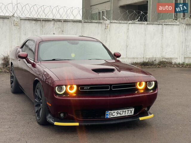 Красный Додж Челенджер, объемом двигателя 3.6 л и пробегом 124 тыс. км за 20500 $, фото 1 на Automoto.ua