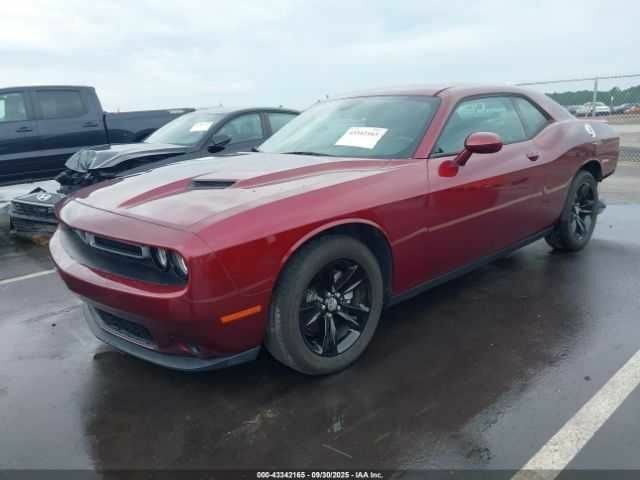 Додж Челенджер 2018 в Ровно на Automoto.ua Красный Додж Челенджер, объемом двигателя 3.6 л и пробегом 84 тыс. км за 4500 $, фото 1 на Automoto.ua