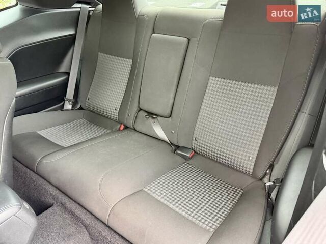 Червоний Додж Challenger, об'ємом двигуна 5.65 л та пробігом 56 тис. км за 28500 $, фото 9 на Automoto.ua