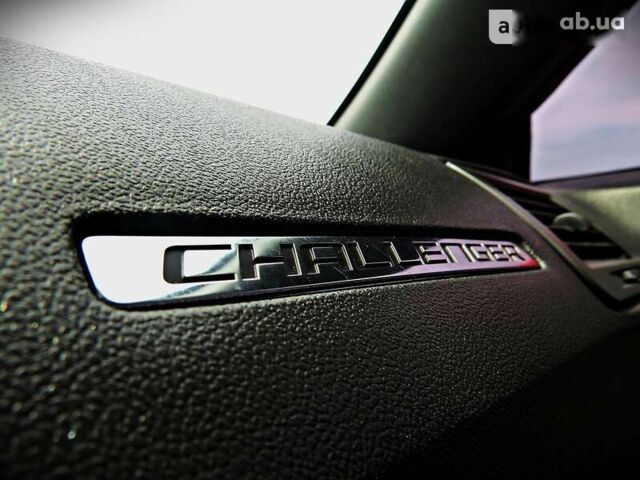 Додж Challenger, об'ємом двигуна 0 л та пробігом 204 тис. км за 15500 $, фото 17 на Automoto.ua