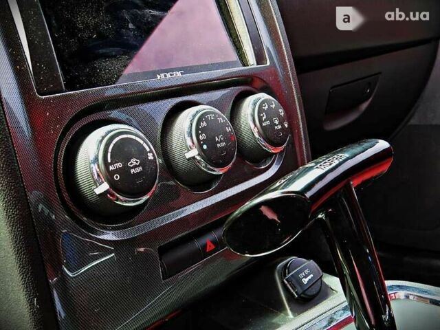 Додж Challenger, об'ємом двигуна 0 л та пробігом 204 тис. км за 15500 $, фото 14 на Automoto.ua