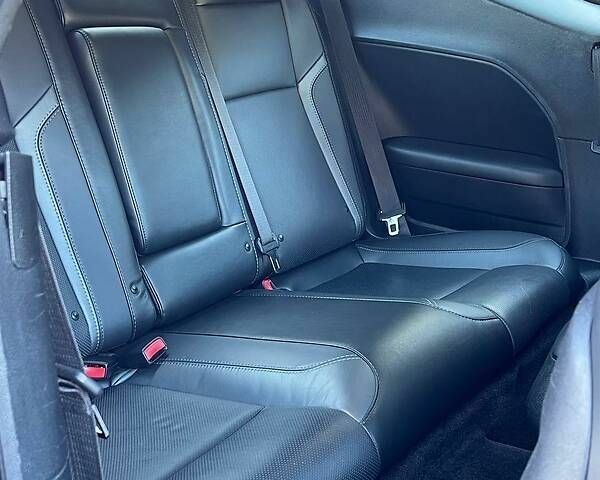 Додж Челенджер, объемом двигателя 3.6 л и пробегом 84 тыс. км за 25000 $, фото 25 на Automoto.ua