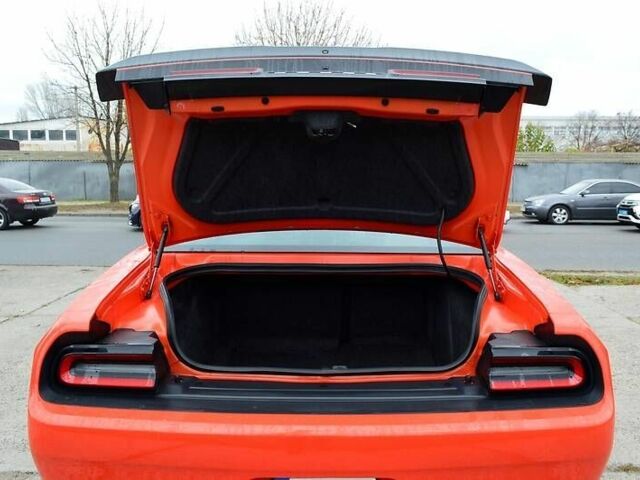 Додж Челенджер, объемом двигателя 3.6 л и пробегом 84 тыс. км за 25000 $, фото 20 на Automoto.ua