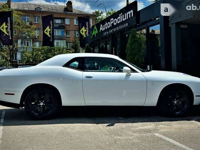 Додж Челенджер, объемом двигателя 0 л и пробегом 70 тыс. км за 21999 $, фото 8 на Automoto.ua