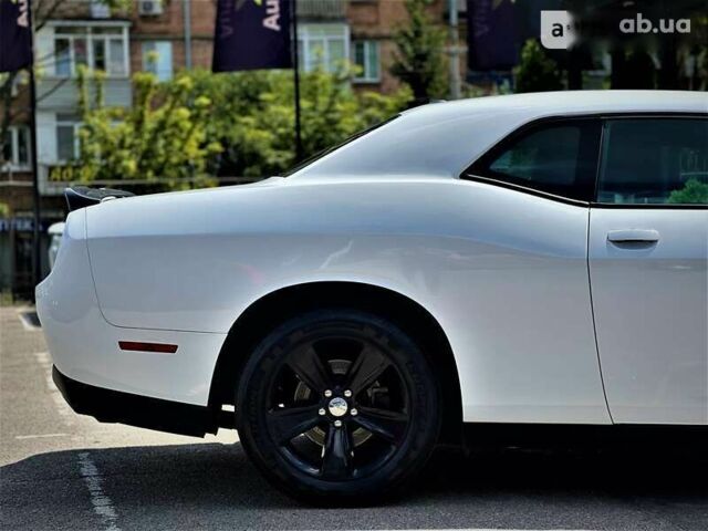 Додж Челенджер, объемом двигателя 0 л и пробегом 70 тыс. км за 21999 $, фото 7 на Automoto.ua