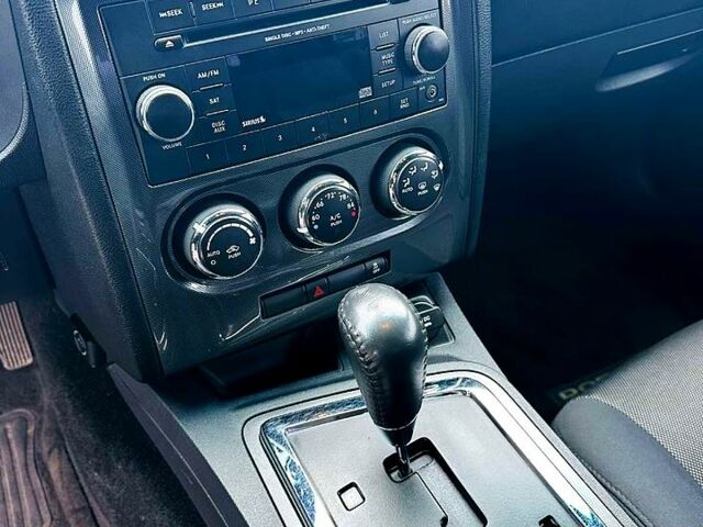 Додж Челенджер, объемом двигателя 3.6 л и пробегом 180 тыс. км за 15999 $, фото 10 на Automoto.ua