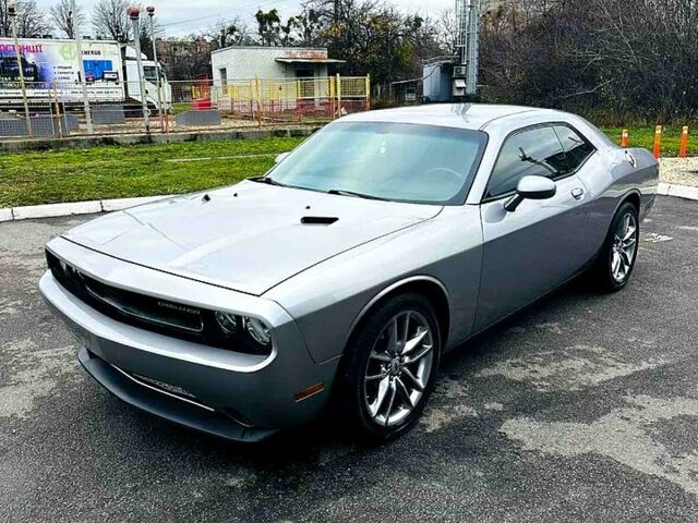 Додж Челенджер, объемом двигателя 3.6 л и пробегом 180 тыс. км за 15999 $, фото 1 на Automoto.ua