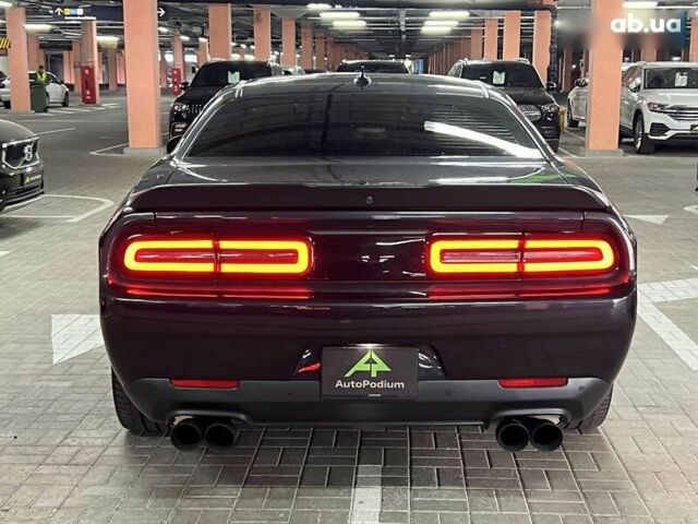 Додж Челенджер, объемом двигателя 6.4 л и пробегом 108 тыс. км за 33900 $, фото 8 на Automoto.ua