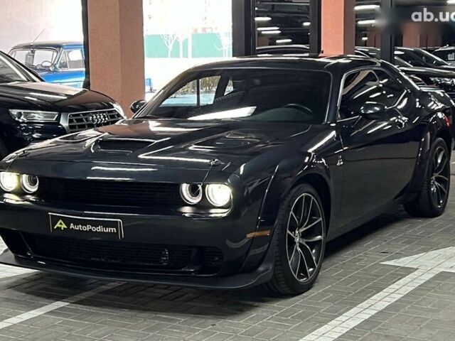 Додж Челенджер, объемом двигателя 6.4 л и пробегом 108 тыс. км за 33900 $, фото 5 на Automoto.ua