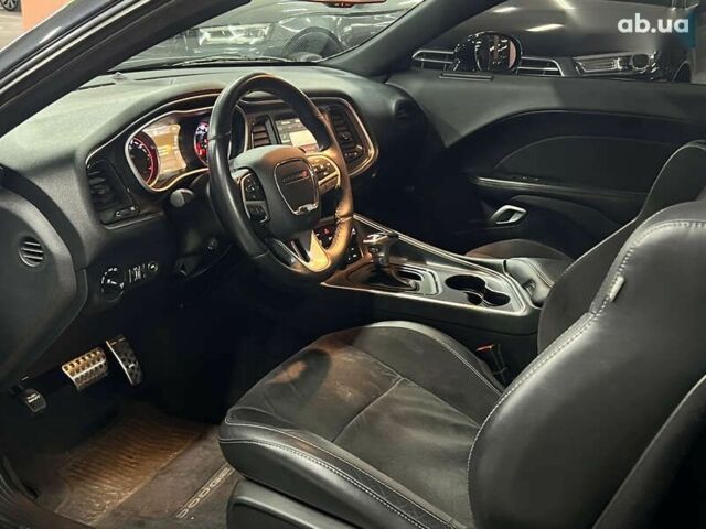Додж Челенджер, объемом двигателя 6.4 л и пробегом 108 тыс. км за 39900 $, фото 21 на Automoto.ua