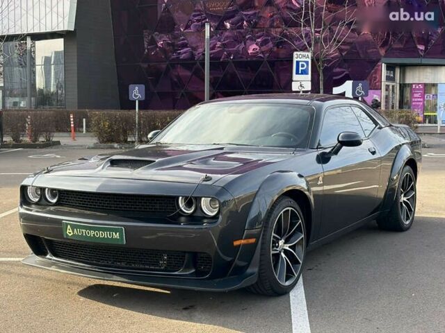 Додж Челенджер, объемом двигателя 6.4 л и пробегом 108 тыс. км за 25999 $, фото 2 на Automoto.ua
