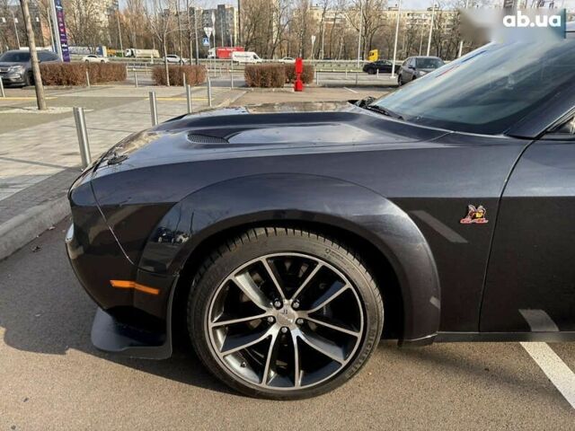 Додж Челенджер, объемом двигателя 6.4 л и пробегом 108 тыс. км за 25999 $, фото 9 на Automoto.ua