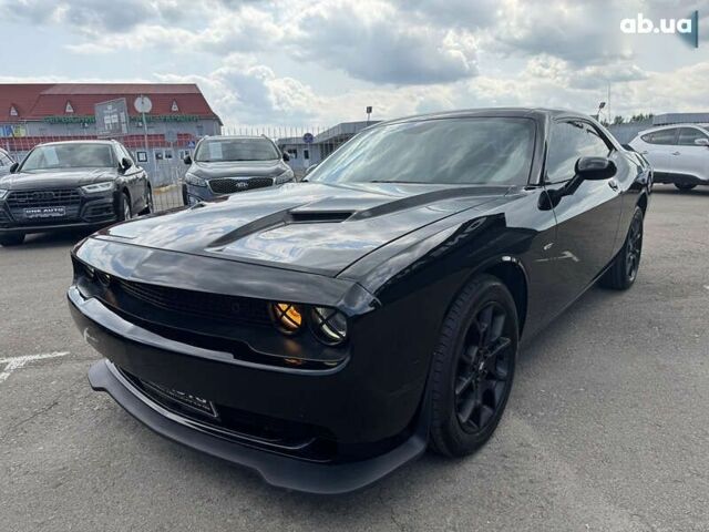 Додж Челенджер 2017 в Киеве на Automoto.ua Додж Челенджер, объемом двигателя 3.6 л и пробегом 81 тыс. км за 25990 $, фото 1 на Automoto.ua