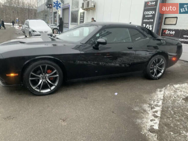Додж Челенджер, объемом двигателя 5.65 л и пробегом 134 тыс. км за 26500 $, фото 1 на Automoto.ua