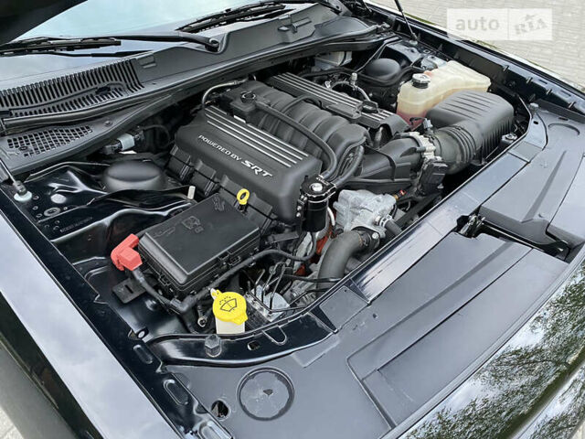 Додж Challenger, об'ємом двигуна 6.4 л та пробігом 21 тис. км за 38000 $, фото 32 на Automoto.ua