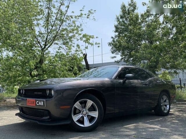 Додж Челенджер, объемом двигателя 3.6 л и пробегом 121 тыс. км за 18900 $, фото 5 на Automoto.ua