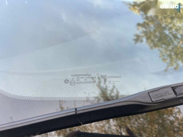 Додж Челенджер, объемом двигателя 3.6 л и пробегом 125 тыс. км за 17999 $, фото 16 на Automoto.ua
