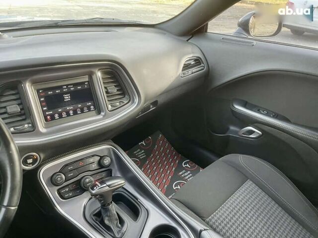 Додж Челенджер, объемом двигателя 3.6 л и пробегом 125 тыс. км за 17999 $, фото 27 на Automoto.ua