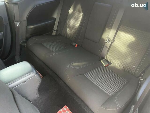 Додж Челенджер, объемом двигателя 3.6 л и пробегом 125 тыс. км за 17999 $, фото 28 на Automoto.ua