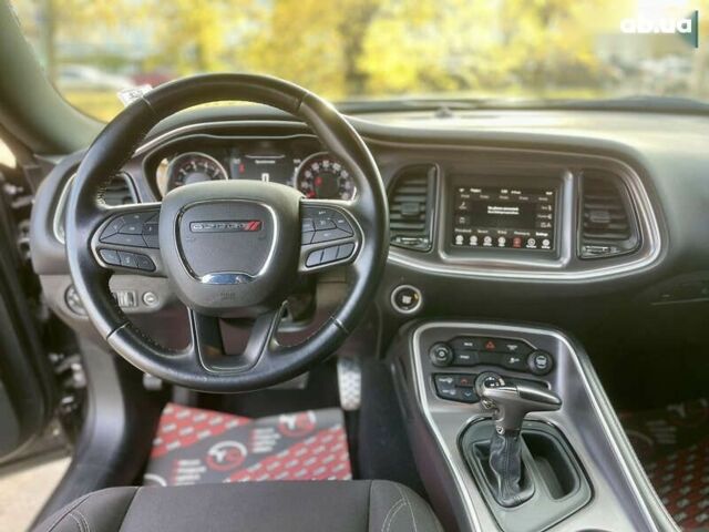 Додж Челенджер, объемом двигателя 3.6 л и пробегом 125 тыс. км за 17999 $, фото 20 на Automoto.ua