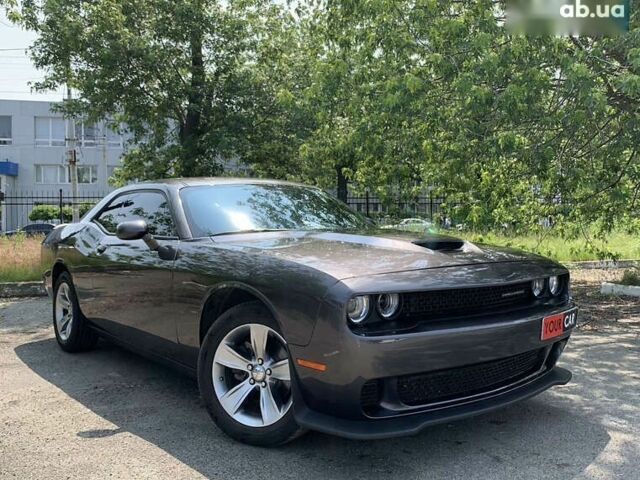 Додж Челенджер, объемом двигателя 3.6 л и пробегом 121 тыс. км за 18900 $, фото 12 на Automoto.ua