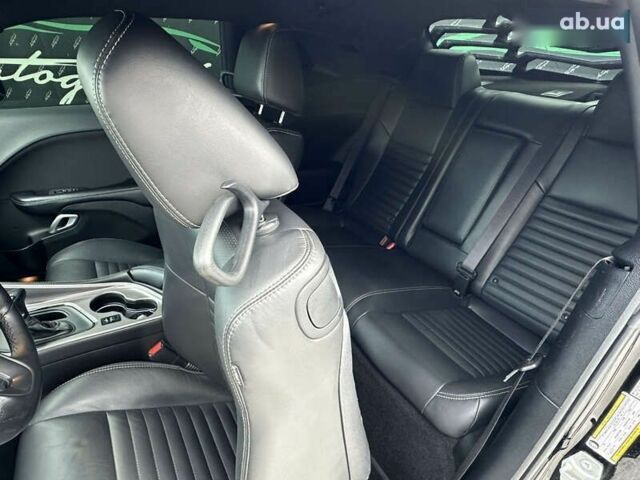 Додж Челенджер 2021 в Киеве на Automoto.ua Додж Челенджер, объемом двигателя 3.6 л и пробегом 41 тыс. км за 24200 $, фото 15 на Automoto.ua