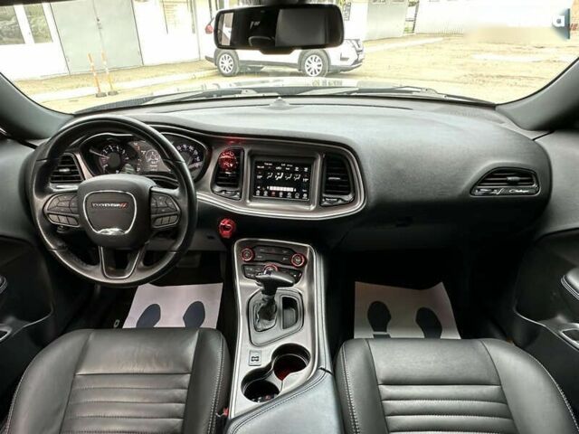 Додж Челенджер 2021 в Киеве на Automoto.ua Додж Челенджер, объемом двигателя 3.6 л и пробегом 41 тыс. км за 24200 $, фото 17 на Automoto.ua