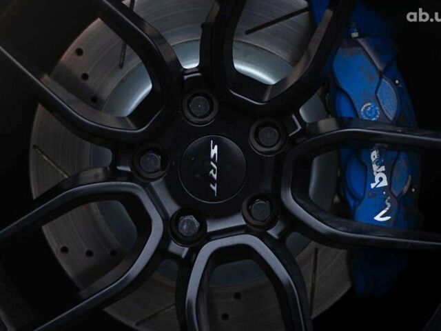 Додж Challenger, об'ємом двигуна 6.4 л та пробігом 89 тис. км за 37000 $, фото 26 на Automoto.ua