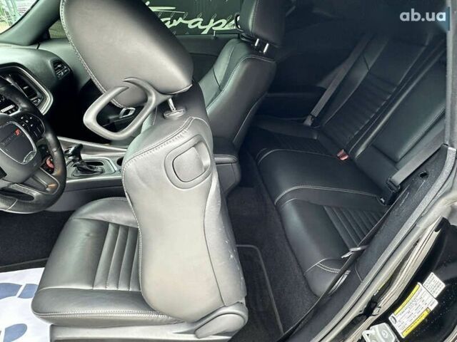 Додж Челенджер 2021 в Киеве на Automoto.ua Додж Челенджер, объемом двигателя 3.6 л и пробегом 41 тыс. км за 24200 $, фото 16 на Automoto.ua