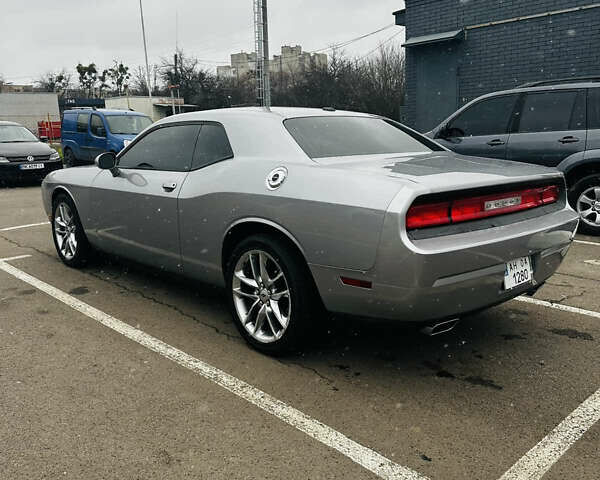 Сірий Додж Challenger, об'ємом двигуна 3.6 л та пробігом 170 тис. км за 15000 $, фото 4 на Automoto.ua