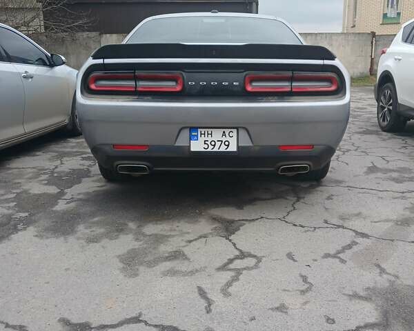 Сірий Додж Challenger, об'ємом двигуна 3.6 л та пробігом 225 тис. км за 18000 $, фото 7 на Automoto.ua