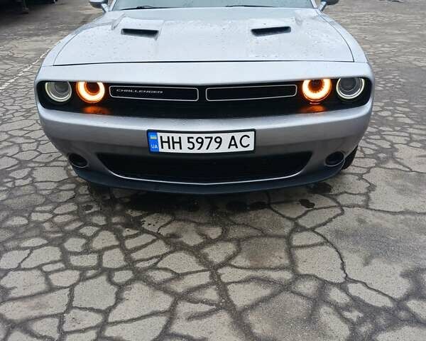 Сірий Додж Challenger, об'ємом двигуна 3.6 л та пробігом 225 тис. км за 18000 $, фото 6 на Automoto.ua