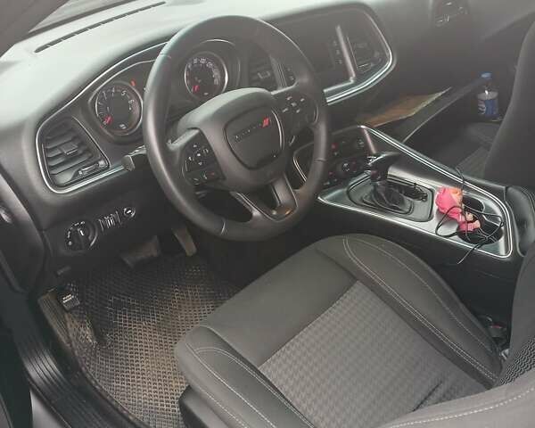 Сірий Додж Challenger, об'ємом двигуна 3.6 л та пробігом 225 тис. км за 18000 $, фото 18 на Automoto.ua
