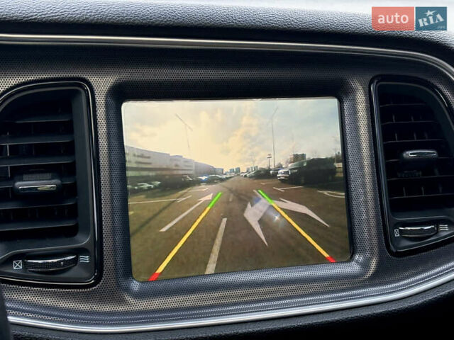 Серый Додж Челенджер, объемом двигателя 6.41 л и пробегом 108 тыс. км за 26500 $, фото 22 на Automoto.ua