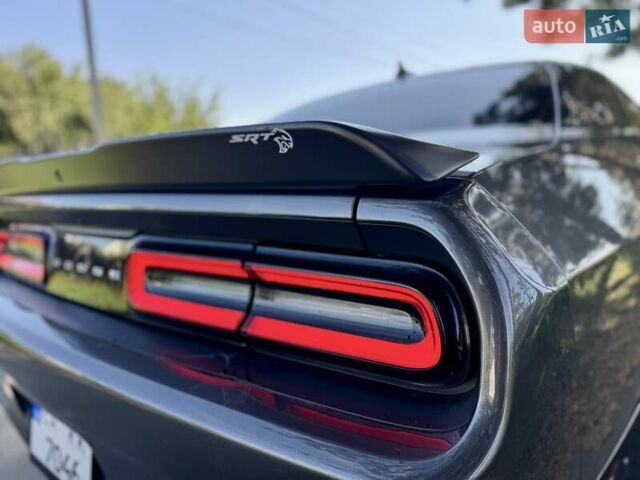 Сірий Додж Challenger, об'ємом двигуна 3.6 л та пробігом 211 тис. км за 15999 $, фото 17 на Automoto.ua