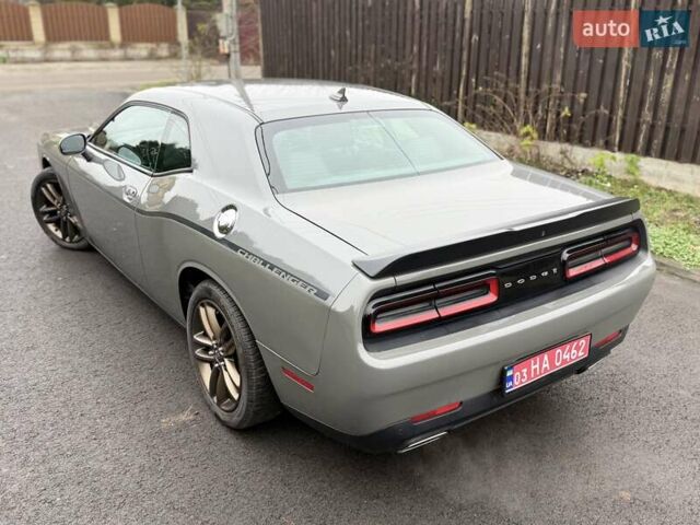 Сірий Додж Challenger, об'ємом двигуна 3.6 л та пробігом 56 тис. км за 24300 $, фото 7 на Automoto.ua