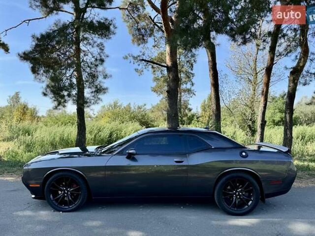 Сірий Додж Challenger, об'ємом двигуна 3.6 л та пробігом 211 тис. км за 15500 $, фото 7 на Automoto.ua